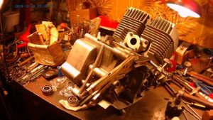 Испытание мотора Ява, "холодная обкатка" 295 086