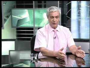 Передача  5 элемент  с Эдуардом Гуляевым на канале  5 канал  11.07.2013