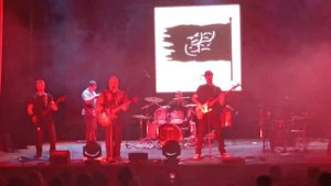 ЧЕТЫРЕ  ПСИХА "Гвоздь"mp4