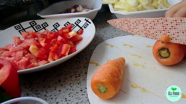 MI PRIMER VIDEO☝️ | Fideos SIN GLUTEN de pepino con salsa de zanahoria ? | Eli Food ? смотреть онлайн