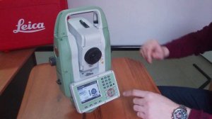 Будова, головне меню електронного тахеометра Leica TS03