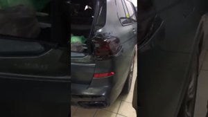 Полиуретановая плёнка на фары с затемнением.