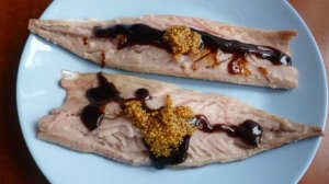 Скумбрия запеченная в соевом соусе Терияки