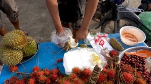 $0.50 breakfast, factory workers' street food, Cambodian cheap street food