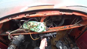 Москвич. Москвич 426. Снимаю торпеду, тросик подсоса, разбираю подрулевой переключателя П-111.