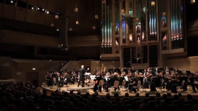 В. Спиваков и НФОР смотреть онлайн