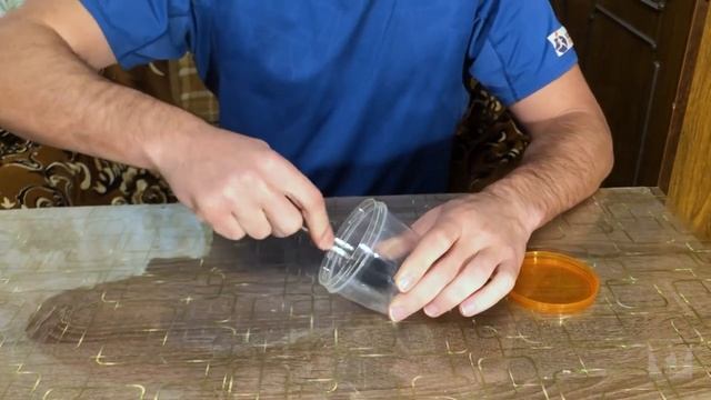 Убираем запах тухлого мяса с помощью Сканкаута и проверяем, избавит ли он от запаха холодильник смотреть онлайн