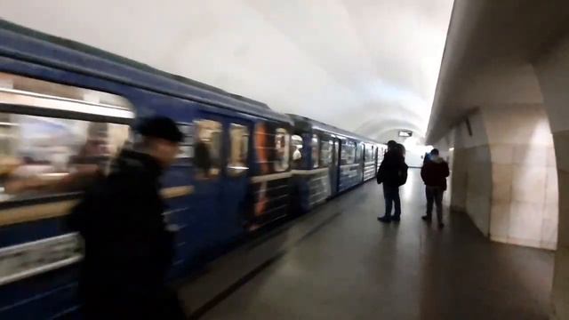 Калужско-Рижская линия Московского метро смотреть онлайн