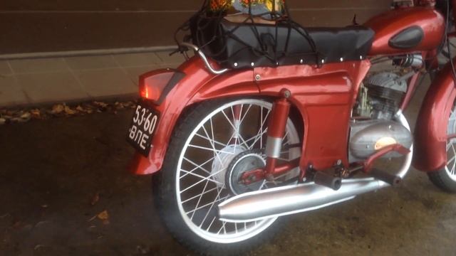 Minsk (макака) M105 1968 года выпуска смотреть онлайн