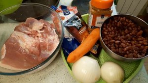 Жаркое из свинины с фасолью