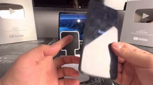 Что делать если чёрный экран на телефоне а звук есть?