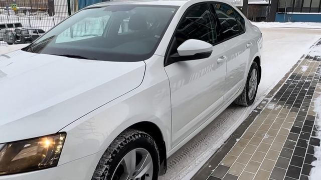 Skoda Octavia 2018 год (3 рестайлинг) смотреть онлайн