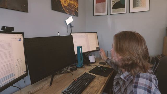 The New rE from Sun Vision Display - Colour RLCD Monitor смотреть онлайн