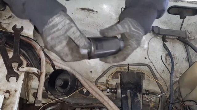 Как заменить ТОПЛИВНЫЙ ФИЛЬТР на инжекторной Ниве 21214, Лада 4×4 смотреть онлайн