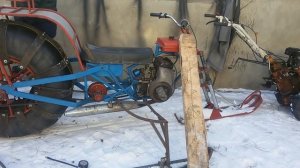 Снегоход с одним колесом .Грунтозацепы