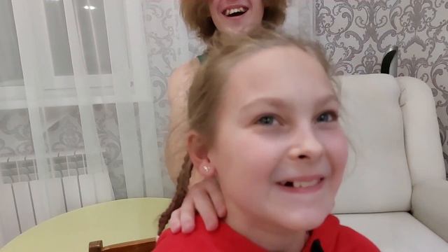 Челлендж цвета: Выполняй задание или наказание щекотка ! / Катомишка смотреть онлайн