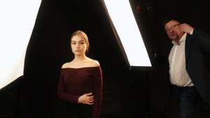 Как фотографировать в студии? Портрет с двумя источниками импульсного света.