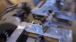 Рулевая на пероломку с редуктором, без гидроусилителя.