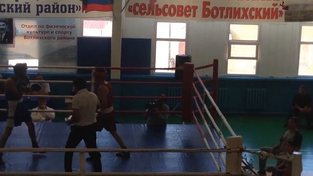 Магомедбеков Ахмед 3 раунд смотреть онлайн