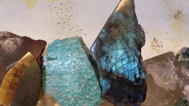 Обзорная экскурсия по моей коллекции минералов 3 смотреть онлайн