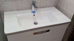 Распаковка — Умывальник Roca Unik The Gap 80