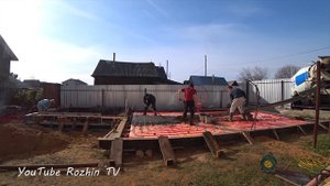 ЭТО ЧТО-ТО НЕВЕРОЯТНОЕ! Зимняя теплица в СУРОВОМ климате / Часть1. Утепление фундамента Пеноплэксом
