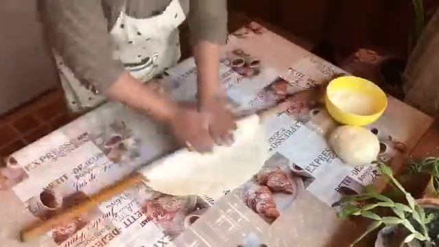 Тесто для настоящей узбекской самбусы, очень слоенная