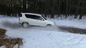 Ssang Yong Rexton II XVT - Выбираемся задним ходом - Камера 2