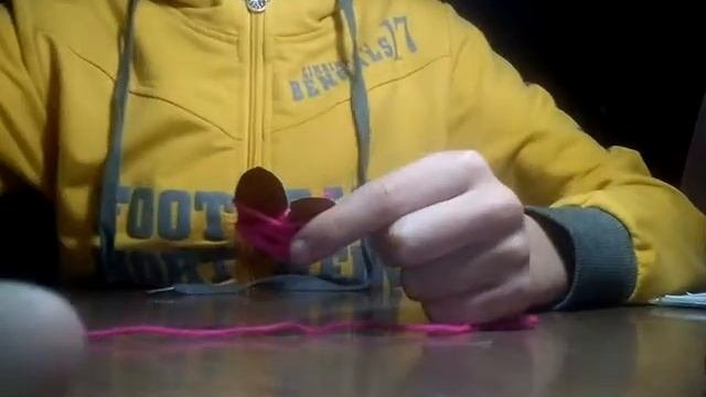 Как сделать простое объёмное сердце из ниток для вязания декор