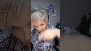 укладка,сушка феном короткой стрижки