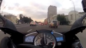 300 КМ/Ч НА МОТОЦИКЛЕ ПО МОСКВЕ! ЖЕСТЬ!!!