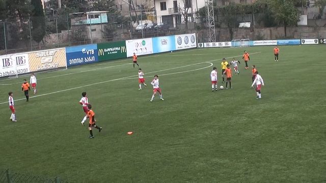 Basa 2004 1-0 Saburtalo - 2-e Taimi смотреть онлайн