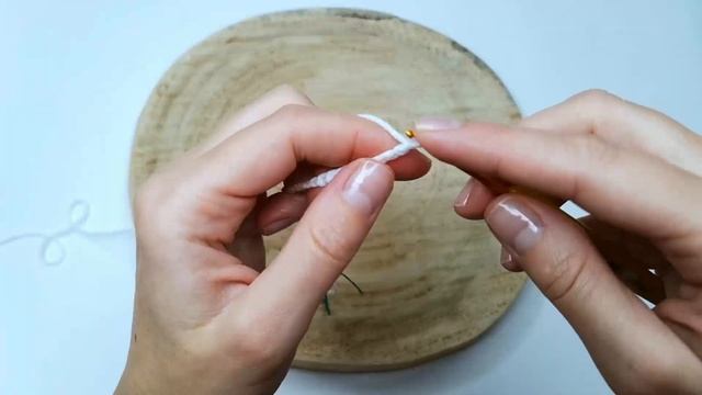 II часть. Мастер класс по вязанию Деда Мороза крючком. Голова.