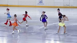 Кубок посвященный 150 летию Ф.И. Шаляпина. ЛД "МОСКВИЧ". ЮНЫЙ ФИГУРИСТ. Девочки. Разминка 1 группы.