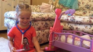 Детский доктор - лечим малыша