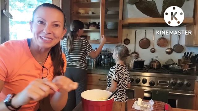 УЧУ ДЕТЕЙ ГОТОВИТЬ смотреть онлайн