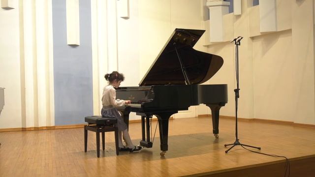 Григ Поэтическая картинка №5 смотреть онлайн