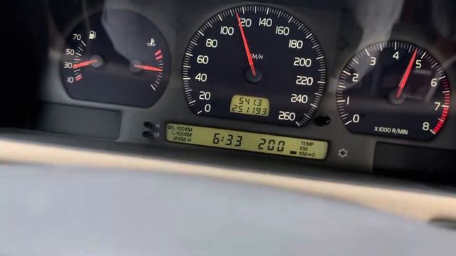 5 cylinder sound VOLVO S70R Stock