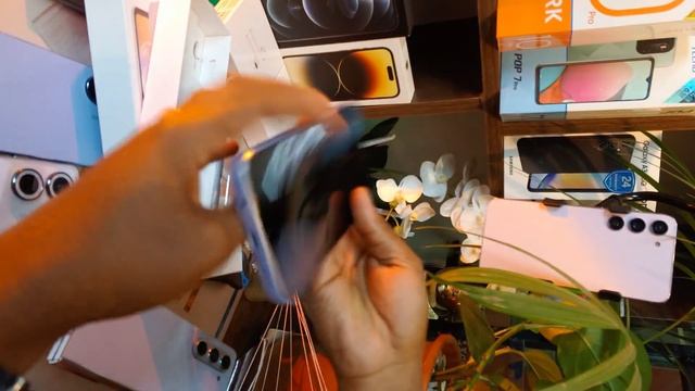 SAMSUNG GALAXY A14 unboxing let's find out what's in the box... смотреть онлайн