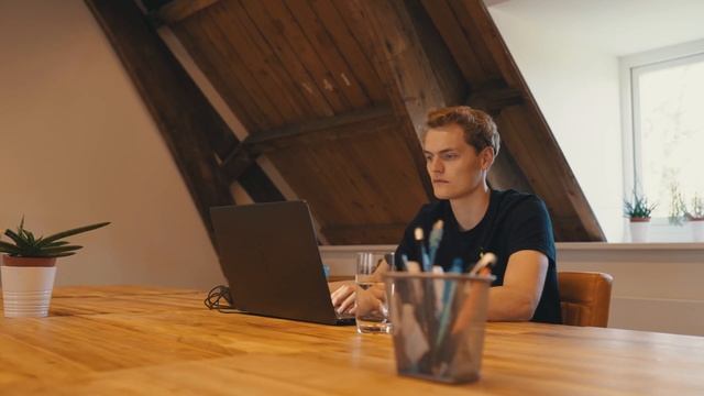 Eco-Runner XI: Car Reveal смотреть онлайн