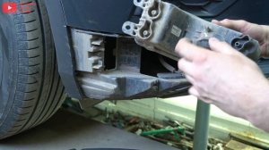 Volkswagen Tiguan установка LED ламп в противотуманки