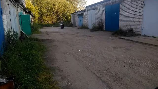 Yamaha FZ400 после капиталки смотреть онлайн