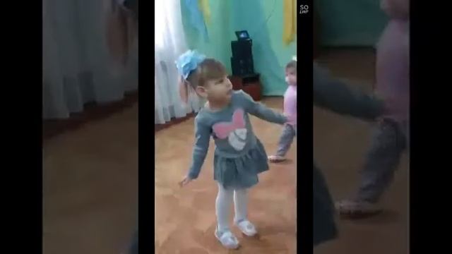 Поздравление с 8марта от ясельной группы