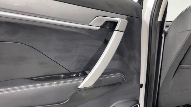 geely coolray смотреть онлайн