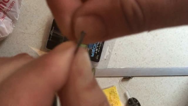 cum sa ti faci singur montura fir de par cu inel elastic pentru method feeder! смотреть онлайн