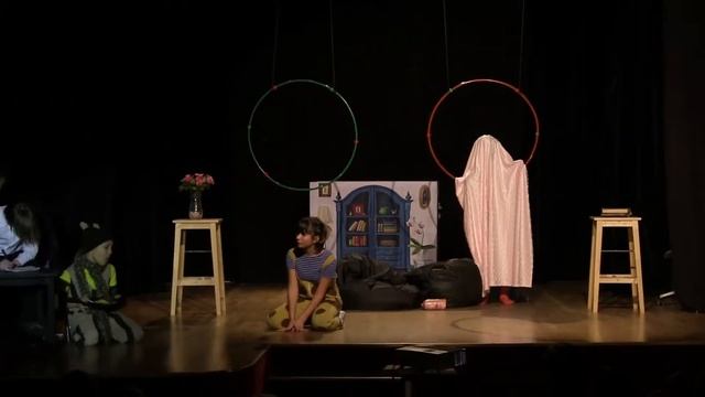 Спектакль «Откуда берутся сказки» смотреть онлайн