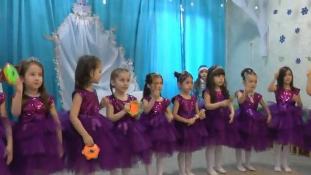 Детский сад №114 "Надежда" г.Грозный - Вьюга белая метёт смотреть онлайн