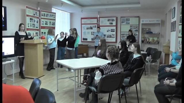 В Заречном 13 молодых педагогов делают «Первые шаги в профессии» смотреть онлайн