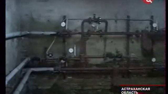 В Астрахане дом ждал ремонта 80 лет смотреть онлайн