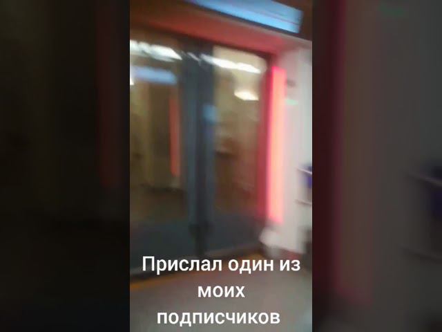 Сокольническая линия метро. Кропоткинская - Парк Культуры. Поезд Москва 2019.